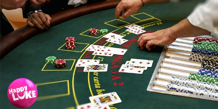 Cách chia bài poker chuẩn quốc tế cho mọi người chơi